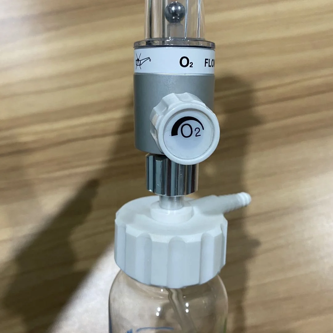 250ml Flowmeter Humidifiers CIG Medical Oxyen systems Flowmeter Regulator use a standard 1/8 inch FNPT connection