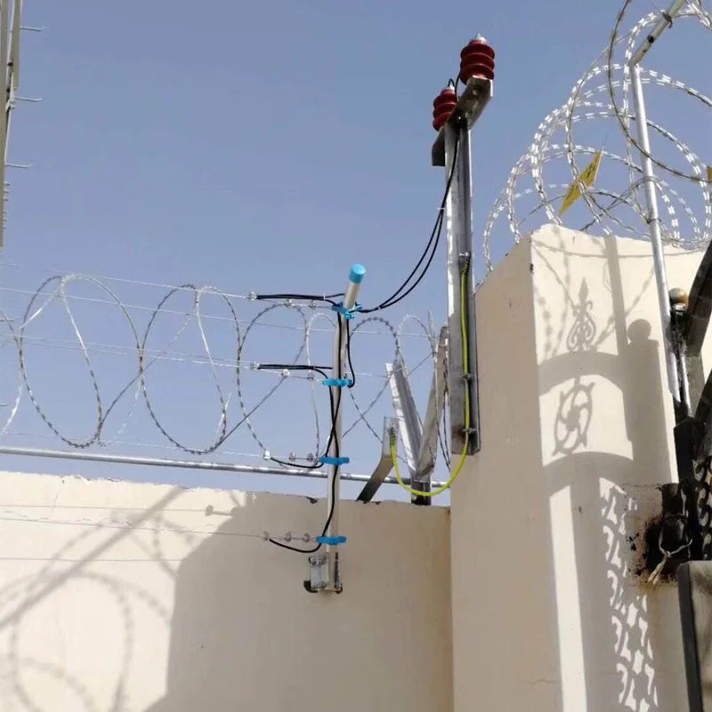 Farm Animal Fence Wire Insulator Electric Fence For Cattle Screw In Wood Fencing Insulators