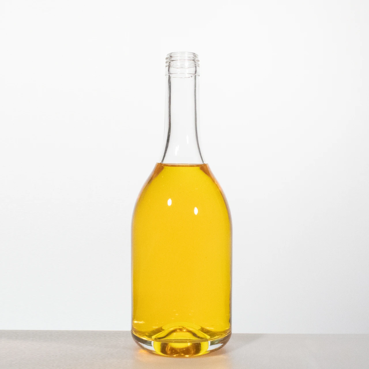 Customized Cork Bottle Stopper Tequila Super Flint Liquor Glass Bottle