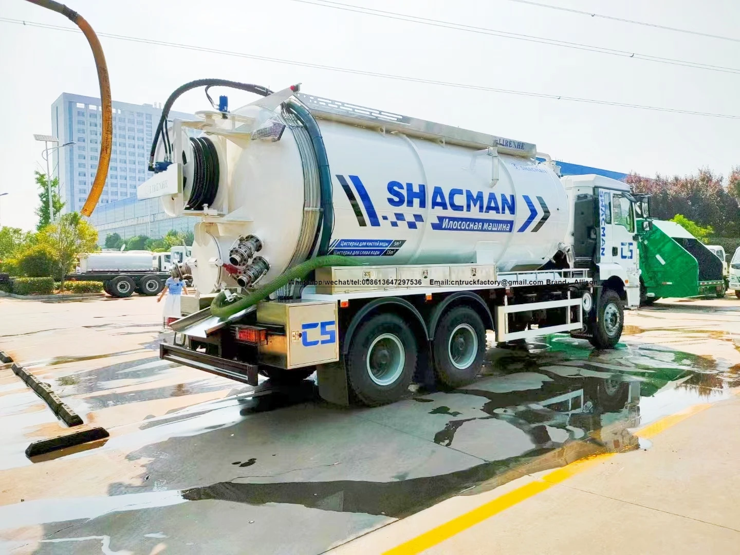 Sewage Suction Trucks4.jpg