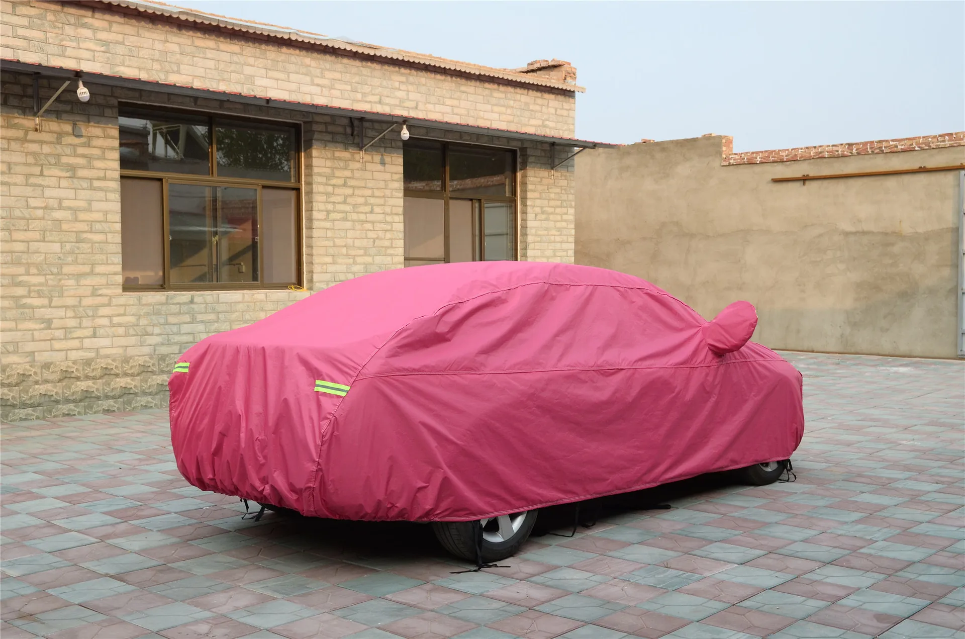 New Design Waterproof Dustproof UV Protection Durable Foldable Universal Car Cover