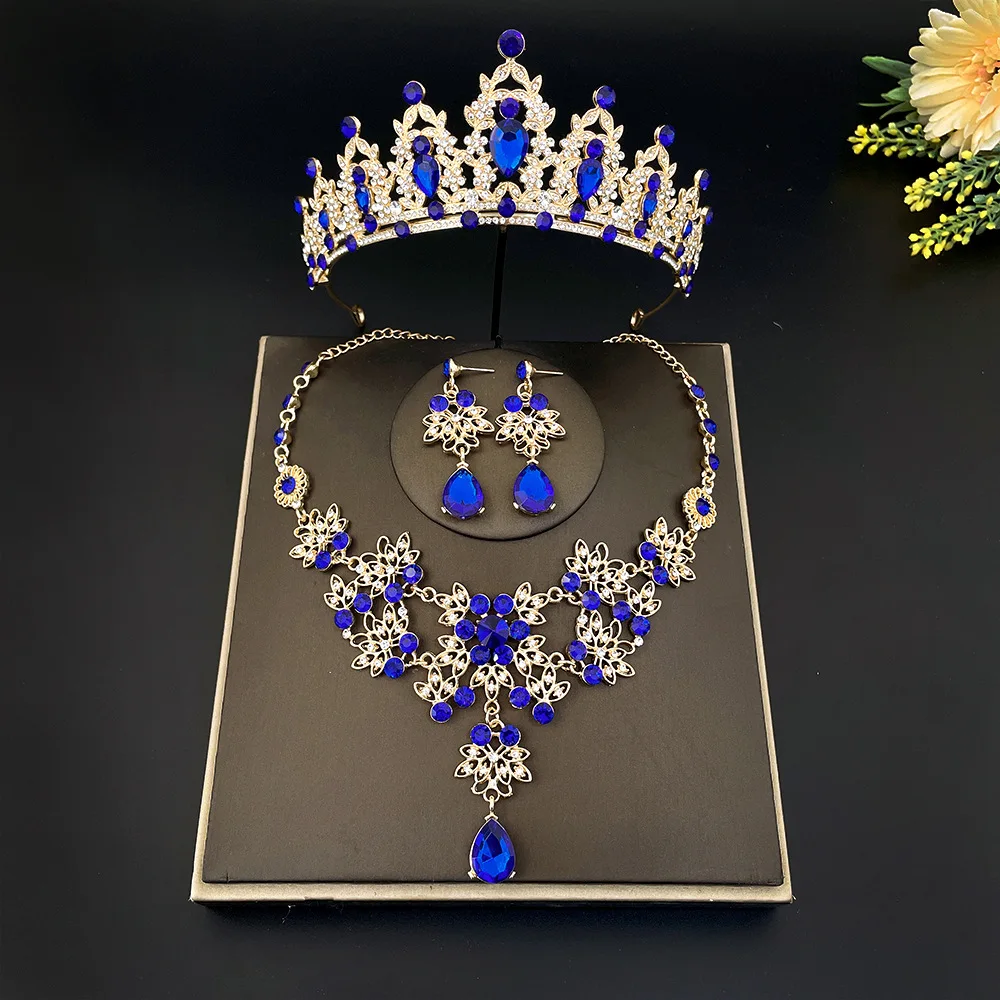 New bride headwear crown three-piece wedding necklace earrings rhinestone set European and American wedding accessories