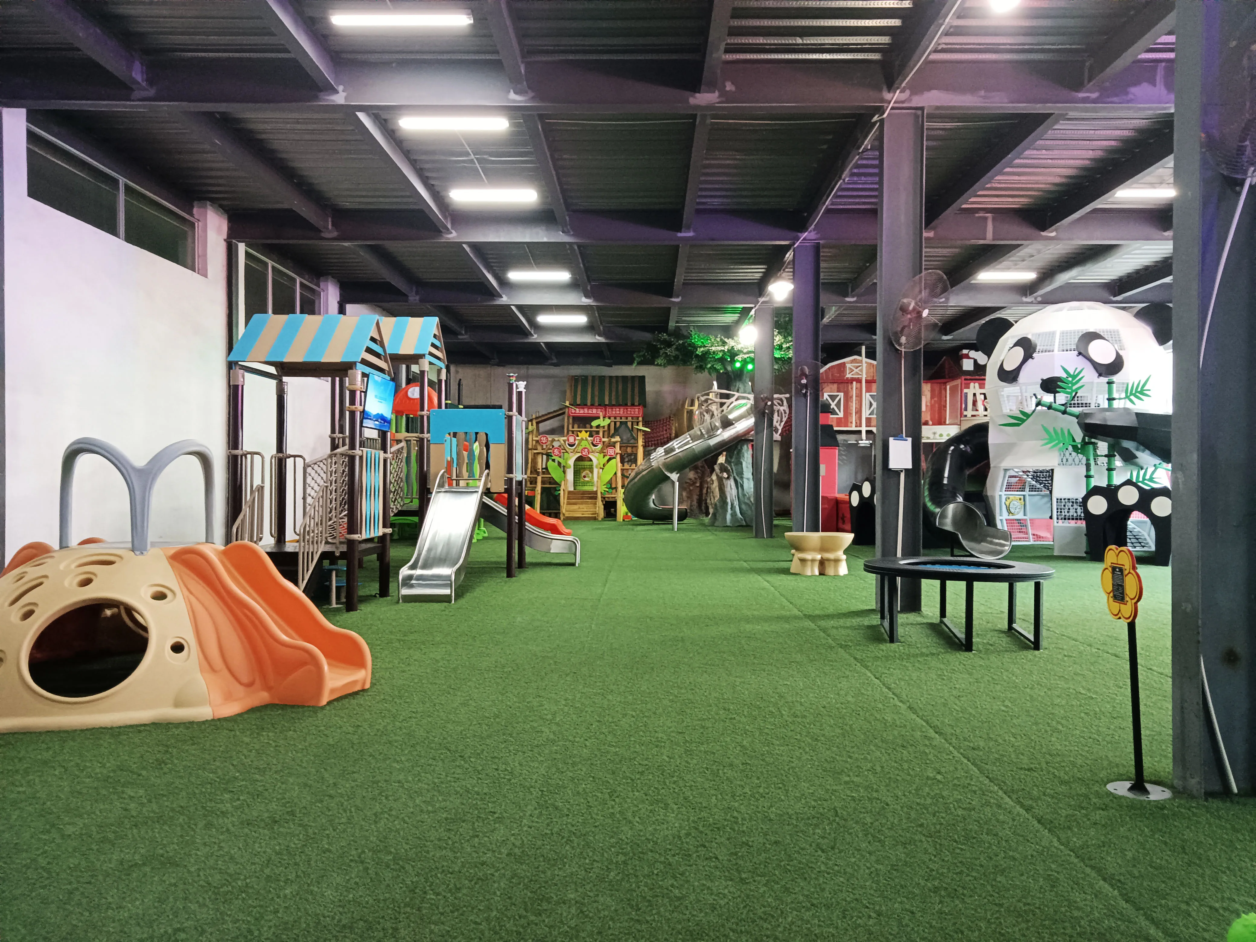 Kids Plastic Slides Playground Outdoor Amusement Playground for Sale