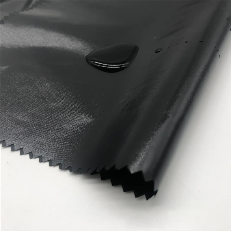 70D * 70D горячая Распродажа 210T нейлоновая тафта с покрытием блестящая полиуретановая пленка для одежды