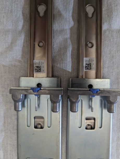 2U Rail Kit Small Form Factor Easy-Install Rail Kit in Stock