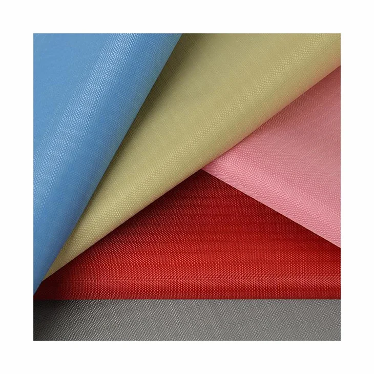 
Good Price Of High Quality Customizable Waterproof Raincoat Outdoor Oxford Fabric 