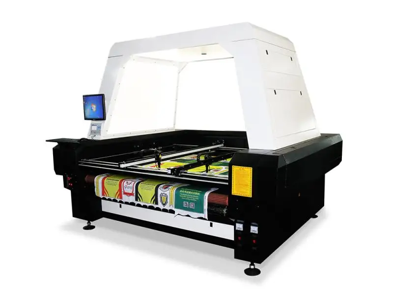 Automatic laser cutting machine