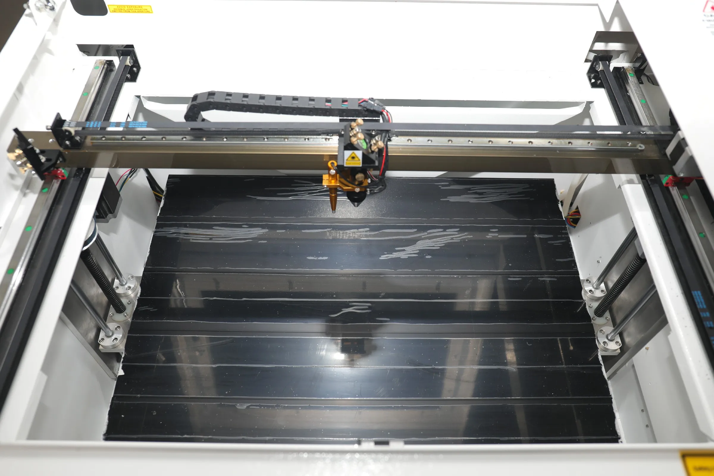 G.Weike LG6040N Cheap price for sale Timberland shoes business card wood 40w 60w 80w Co2 laser engraving cutting machine