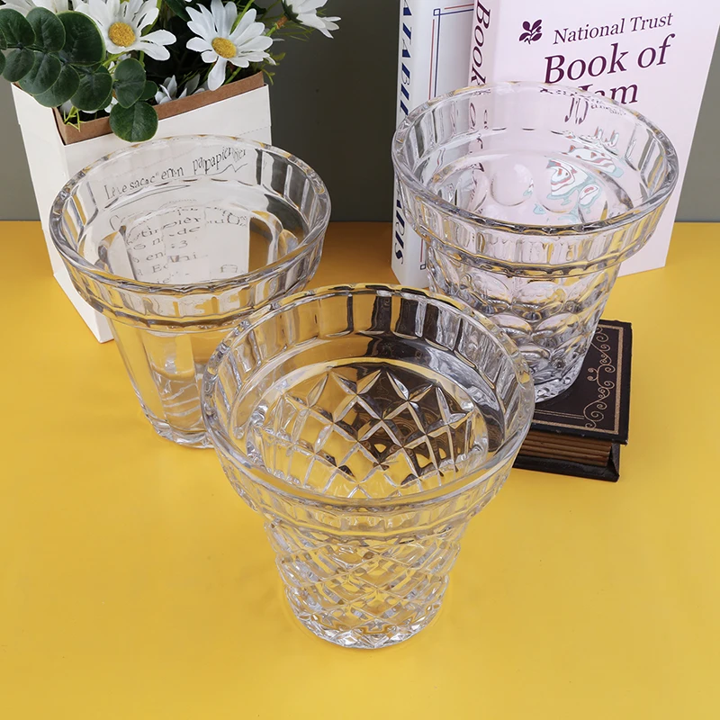 Large Clear Glass 40 Fl Oz Ice Cream Cone Shaped Coupe Dessert Bowls