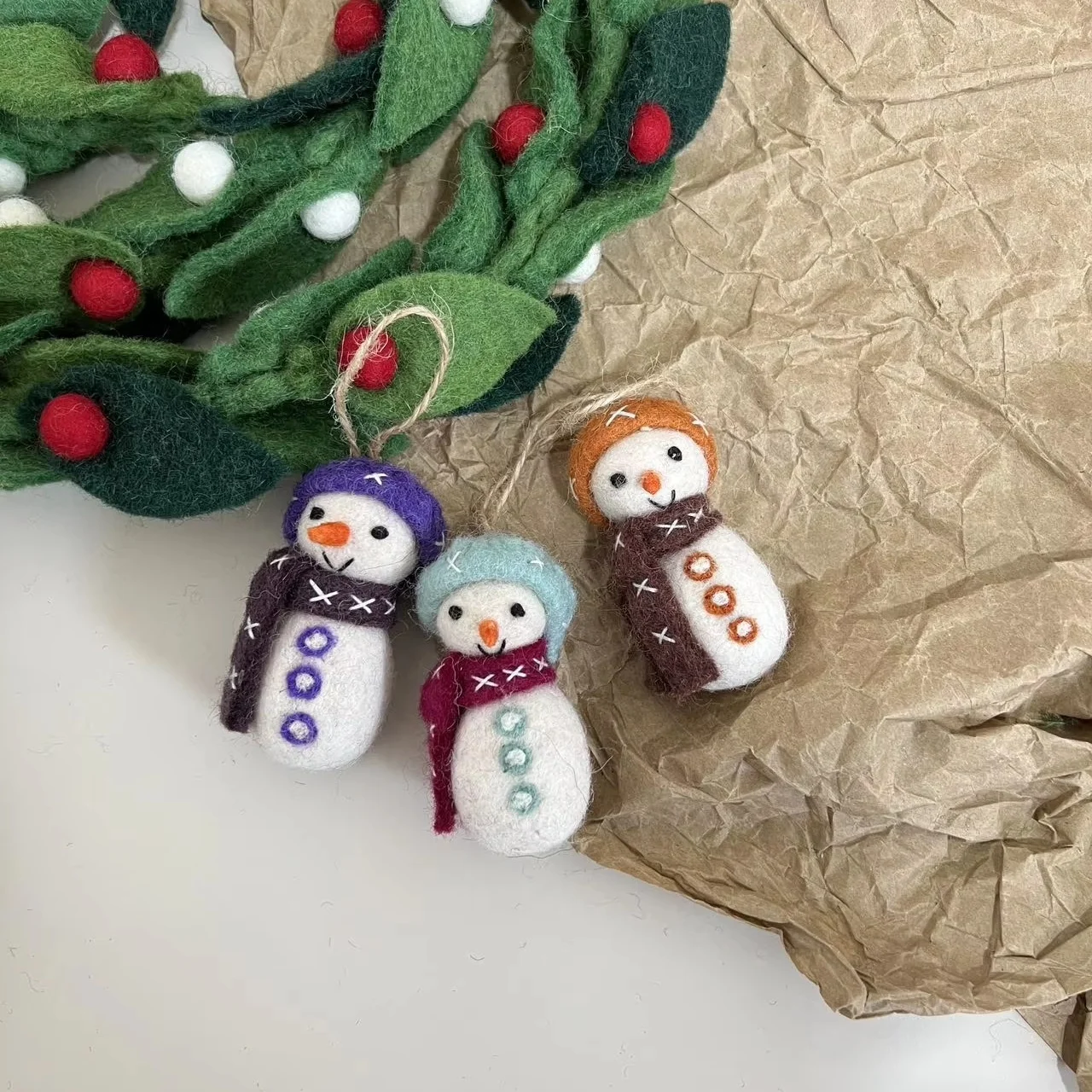 100% Felt Handmade Snowman Christmas Tree Hanging Decoration