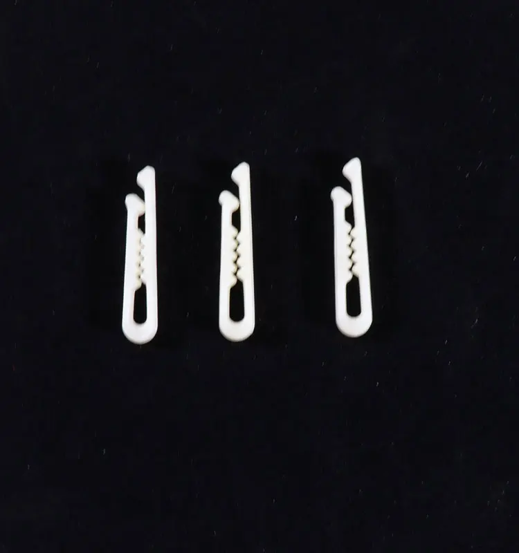 
Manufacturers Plastic Shirt Clip for Packing white Transparency tip clip other garment accessories Shirt Necklace 
