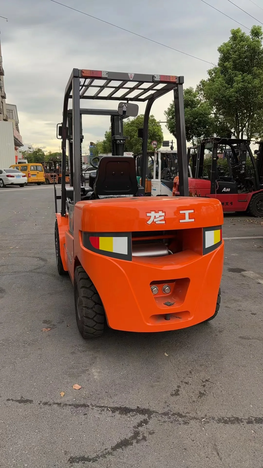 Lonking diesel forklifts good durability and high quality LG30 forklift