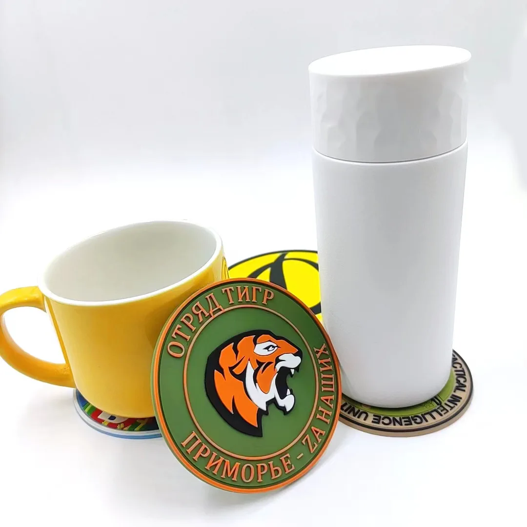 Прочный нескользящий мягкий тисненый подстаканник ПВХ коврик для кофейной чашки термостойкий настольной напитков