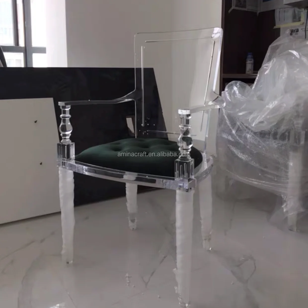Amina Craft transparent acrylic dining chair acrylic chairs with fabric for wedding