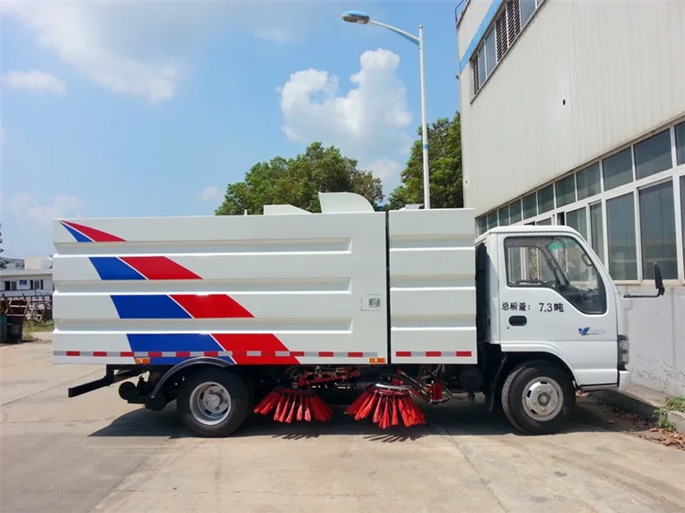 3000L 5000L water tank and used water tank Japan brand 1SUZU dust sweeper car vacuum cleaner truck cost