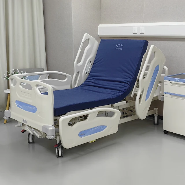 HaoHan 2025 новая 010 кровать для пациентов ICU многофункциональная Складная регулируемая с 3 кривоштифтами Больничная колесами продажи