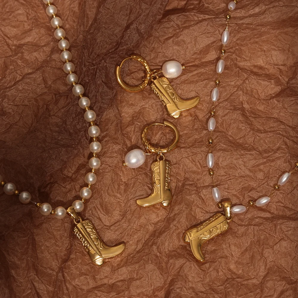 Wholesale Hypoallergenic Huggie Hoop Pearl Earrings Bulk 18K Gold Plated Jewelry Vintage Western Cowgirl Cowboy Boot Earrings