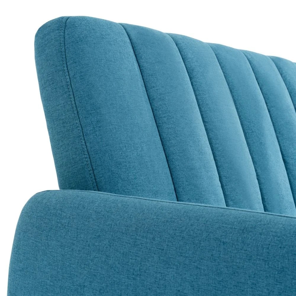 Fast and convenient multifunctional sofa bed, foldable and expandable sofa bed is comfortable to use and saves space.