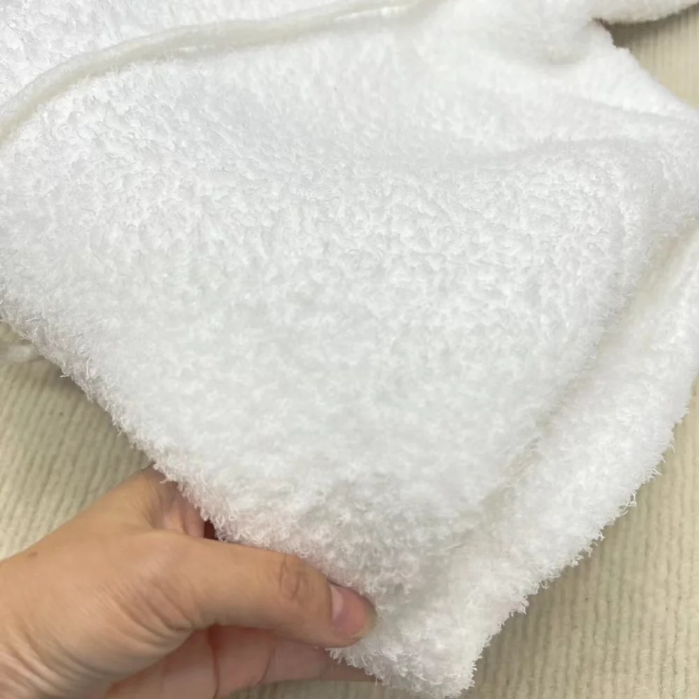 Autumn And Winter New Zipper Hooded Ladies Casual Loose Version Of Knitted Sweater