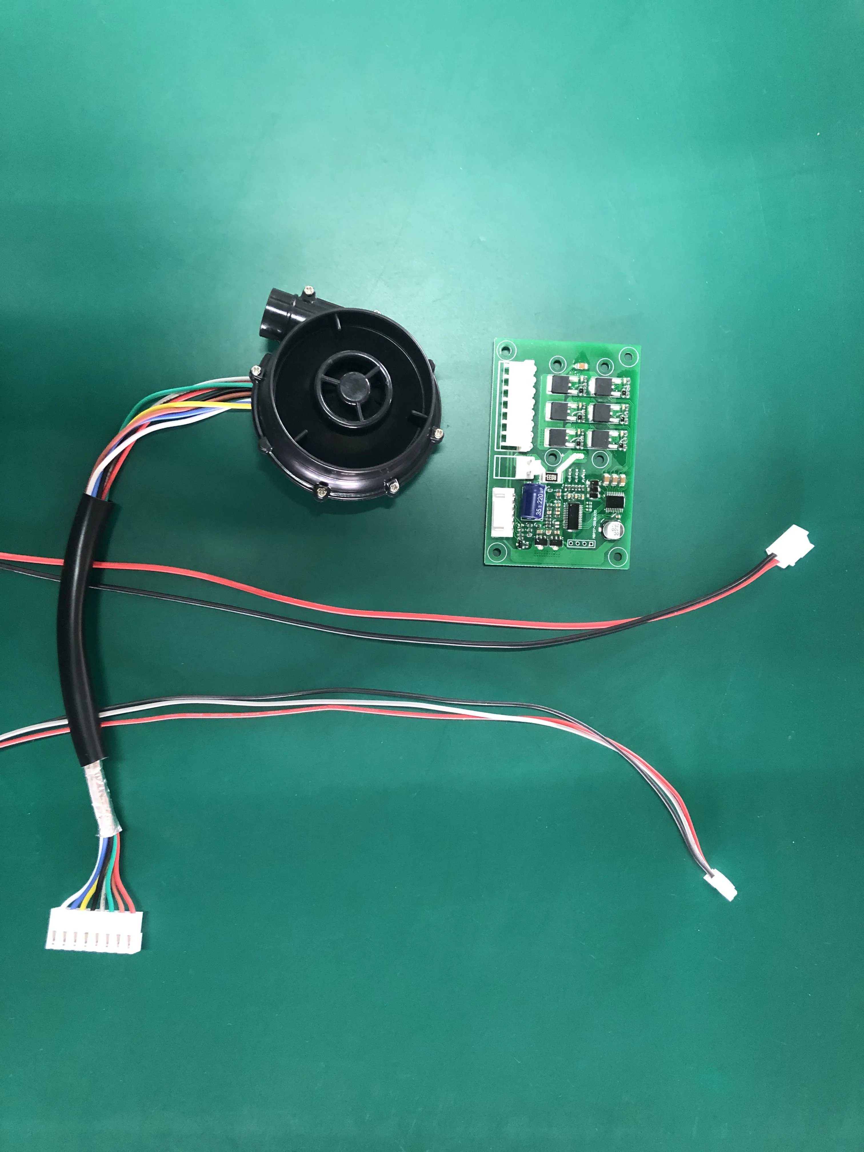 
12/24VDC air blower 7.5kpa pressure and 260L/min airflow low noise cpap blower ISO10993 