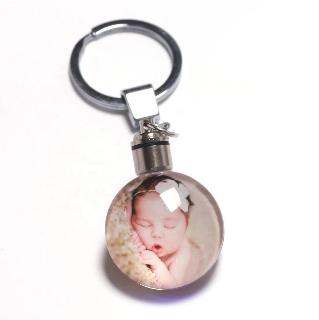 
Hot Selling 30mm Cheap Custom Photo LED Light Crystal Glass Keychain 