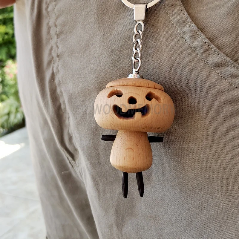 2020 New Handmade Wooden Pumpkin Keychain With Led