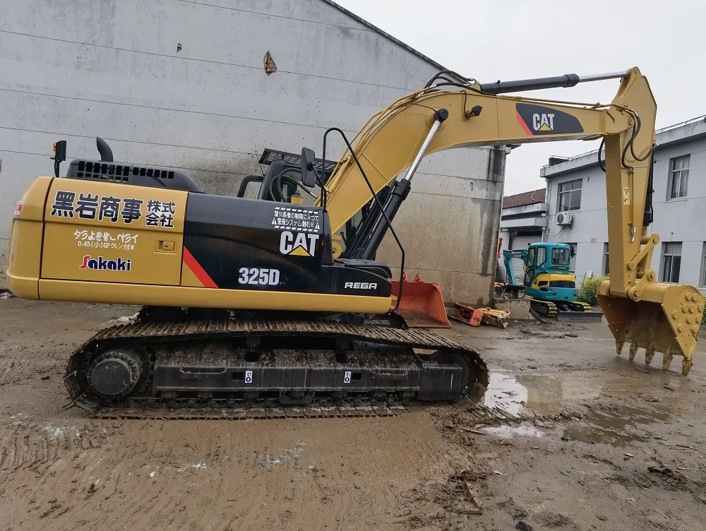 Экскаватор гусеничный 325D б/у по низкой цене