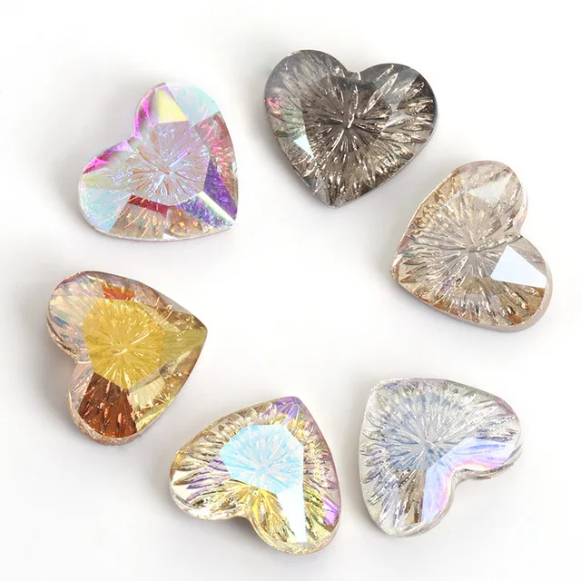 Wholesale best price 2021 newly style different colors heart glass 3D rhinestones nails drill