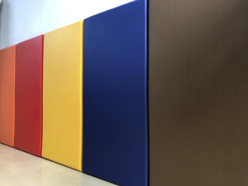 Настраиваемые цветные виниловые накладки для крепления на стену, 4 фута