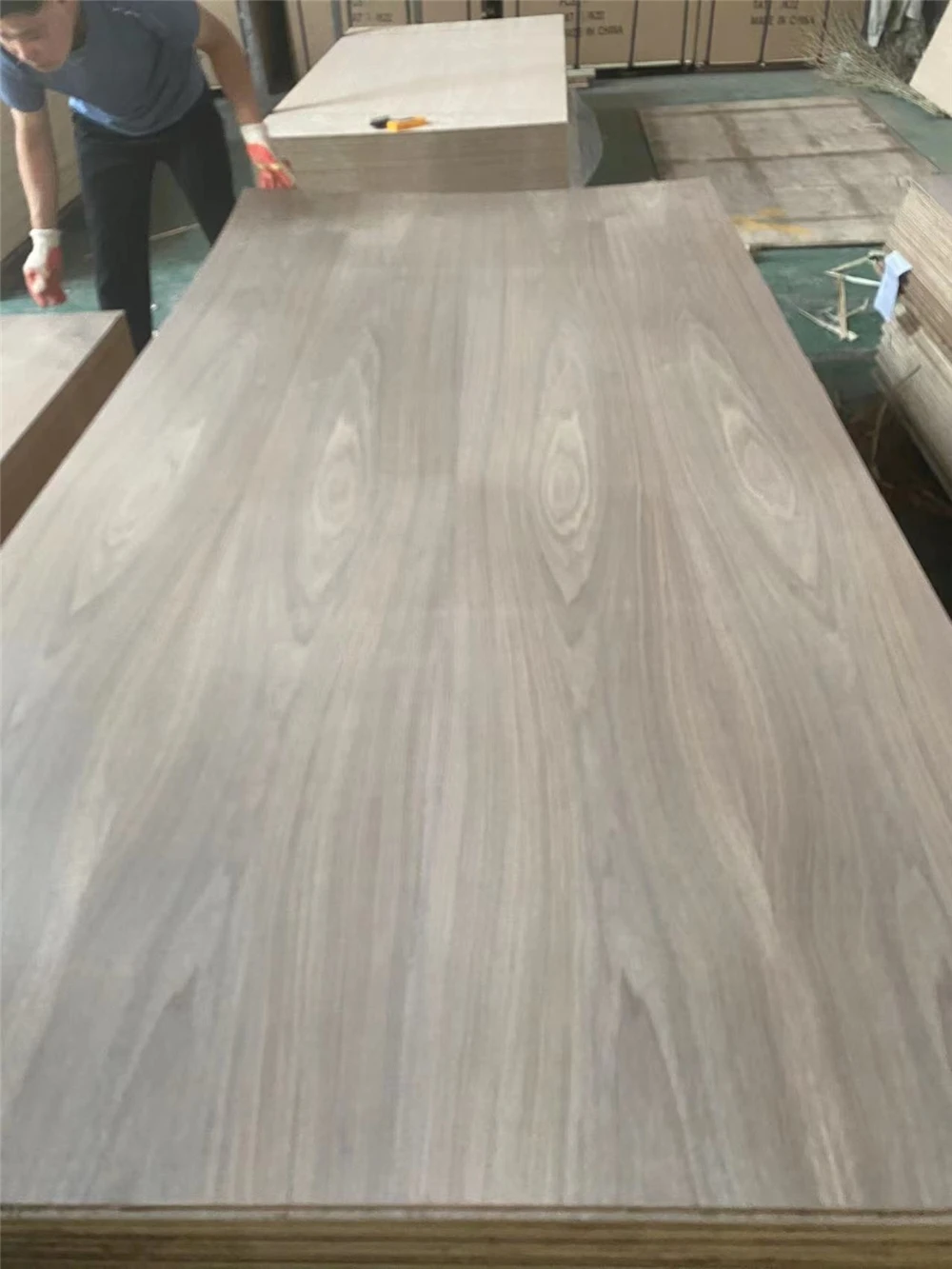 Good quality  3mm 5mm 9mm Natural Melamine Paper Wood Veneer Mdf Boards For Furniture