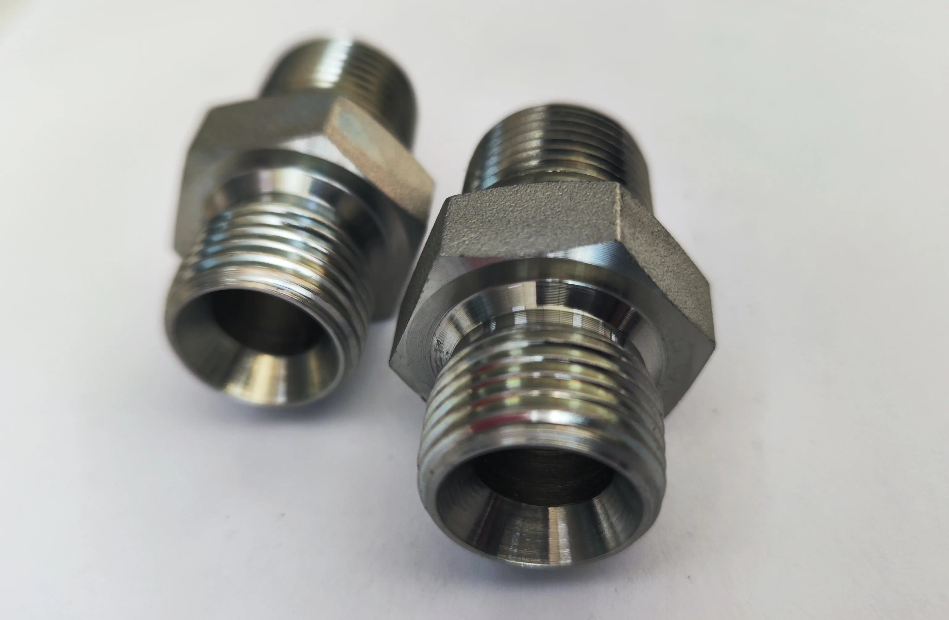 Double Use British Hydraulic Adaptor Bsp Male 60 Deg. Cone Seat/Bonded Seal NPT Male-1BN