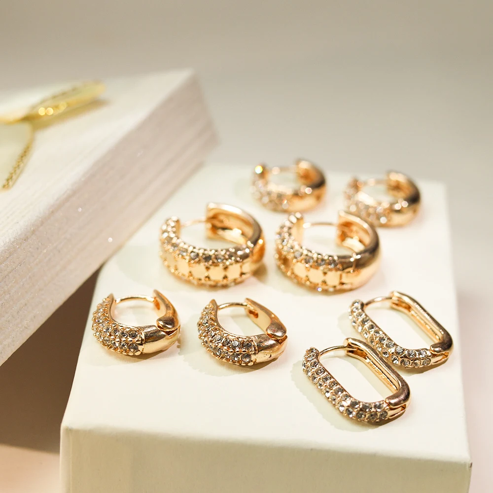 New Jewelry Wholesale Custom 18k Gold-plated Custom Huggie Hoop Earrings Plated for Women Jewelry Customized Copper Alloy 6 G