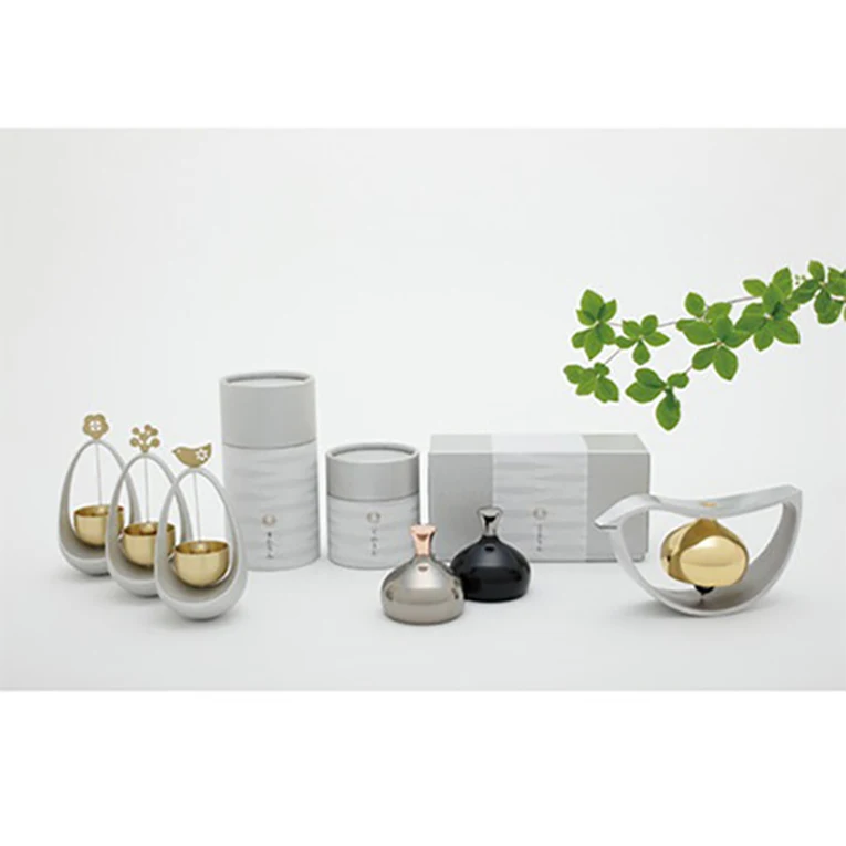 
The shape may be the same but sounds can vary copper crafts chime bell 