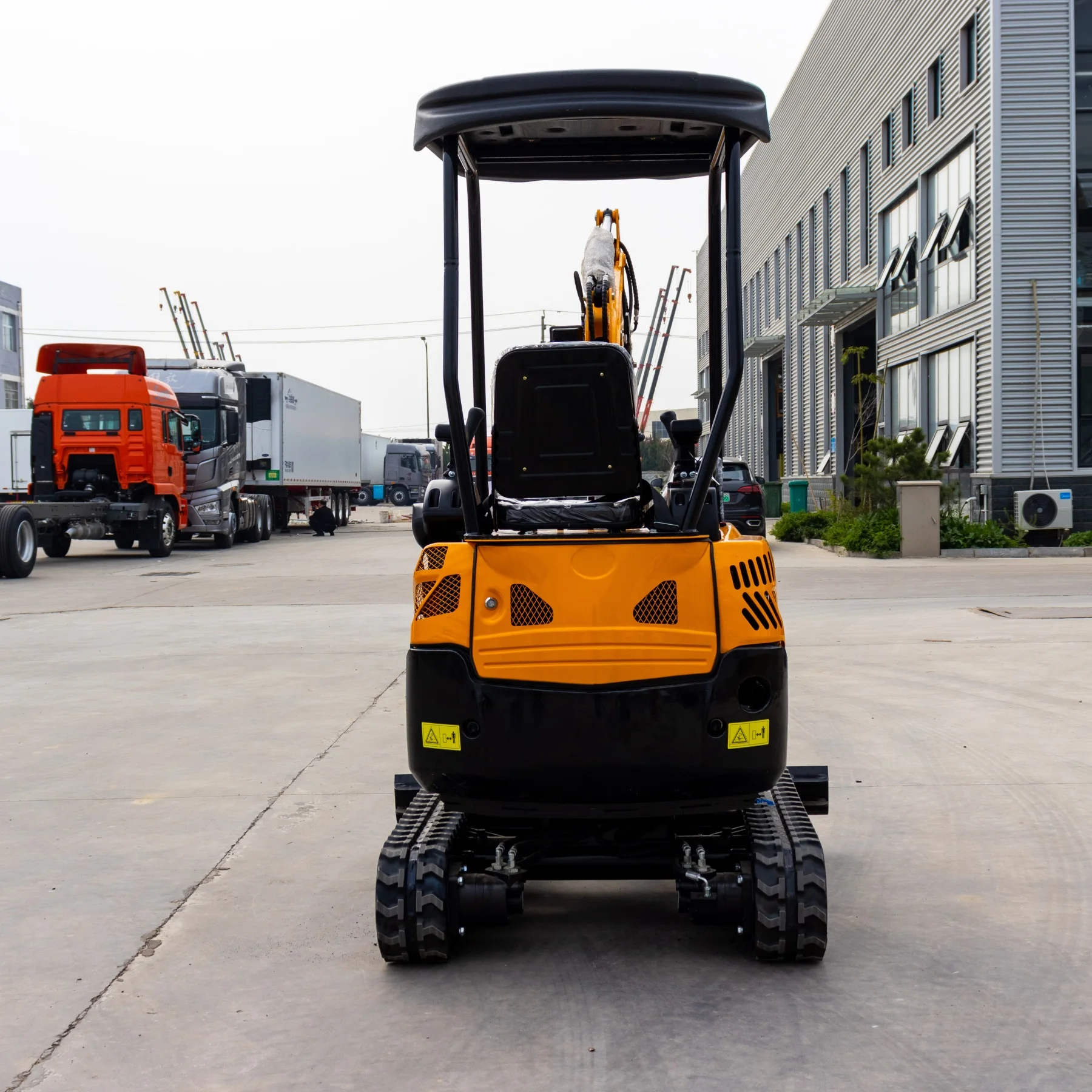 1000 Kg Small Mini Excavator Machine With Competitive Price And Hot Sale