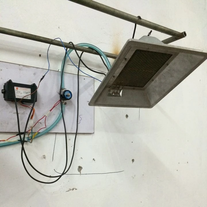 Auto temperature control infrared gas heater for hens chicks poultry house