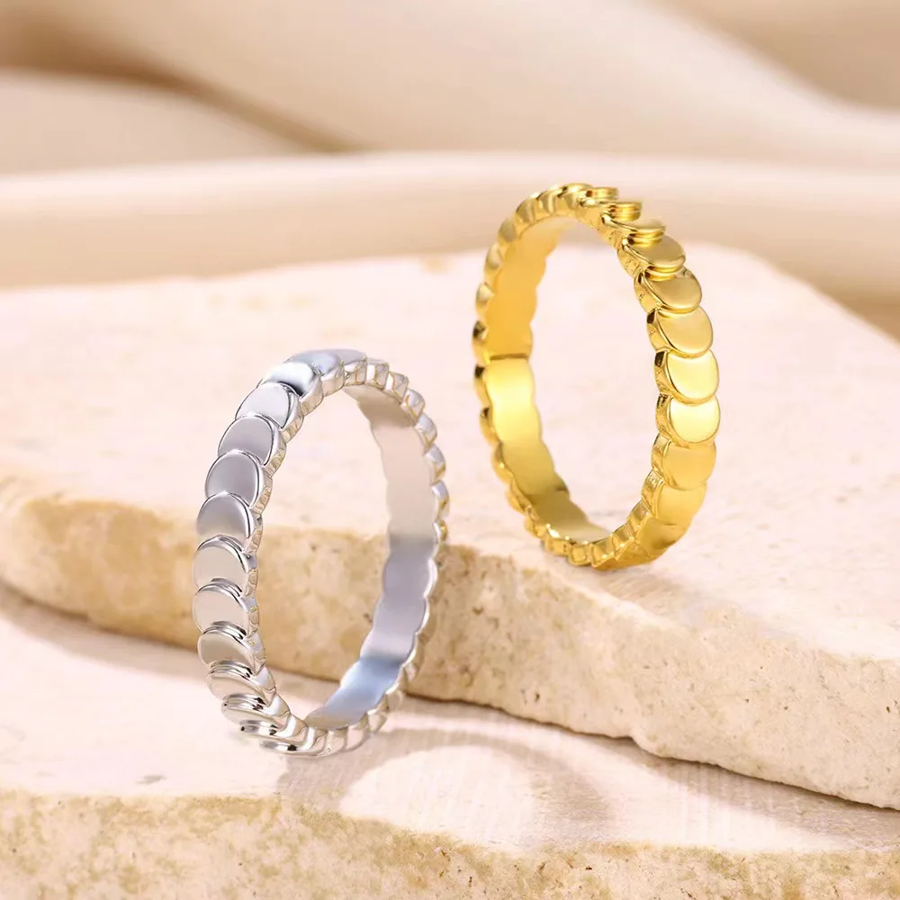 Wholesale Waterproof Tarnish Free Stainless Steel Jewelry Fish Scale Statement Shape Rings For Women