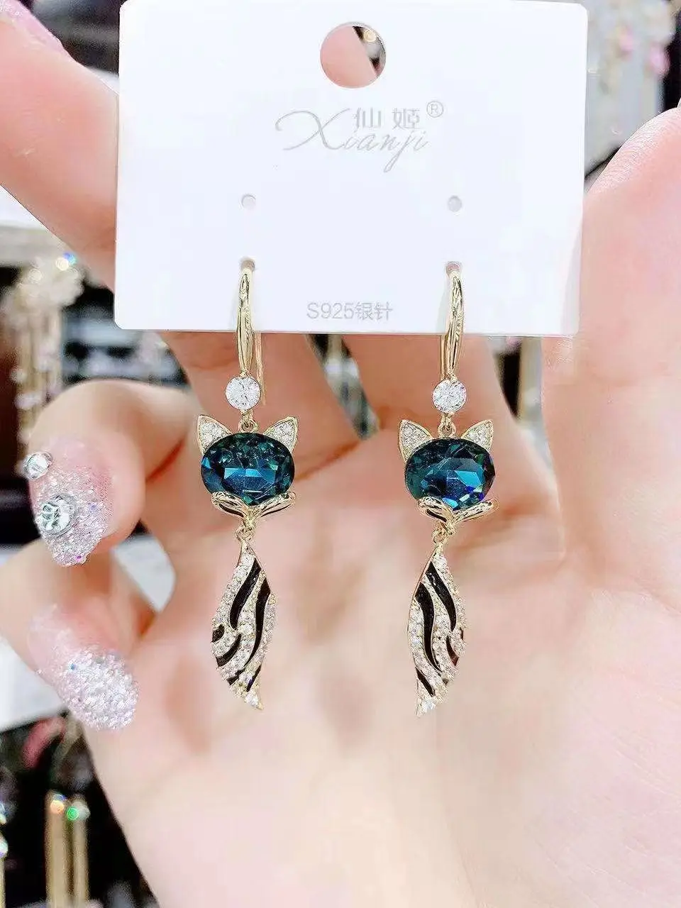 fairy ear hook blue rhinestone Fox long earrings elegant high-end versatile gentle earrings