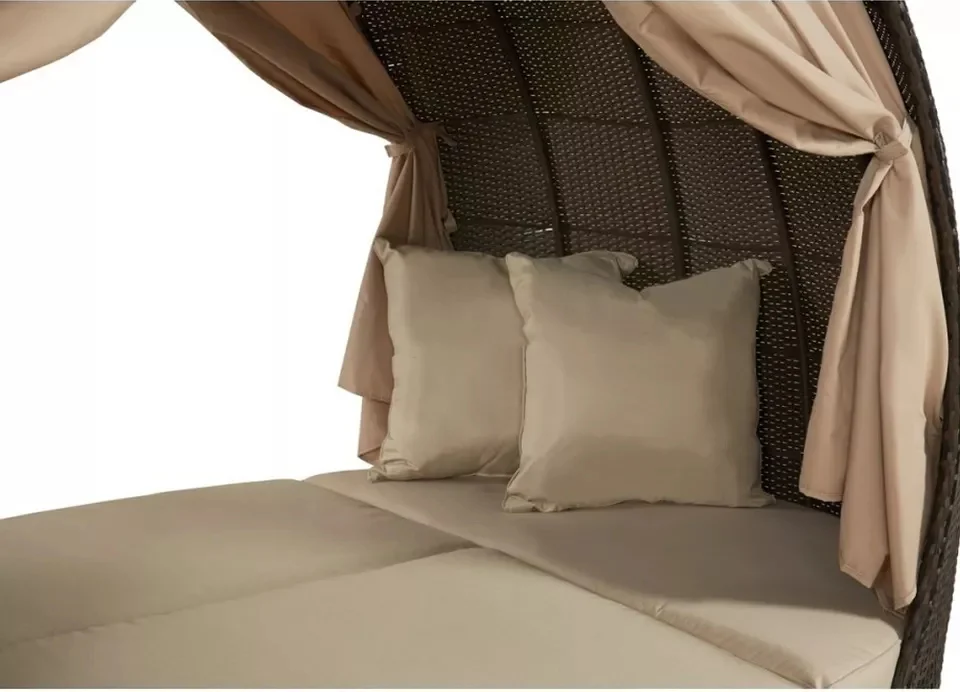 Hot Sale Rattan Wicker Outdoor Round Sunbed Sofa With Canopy air lounger