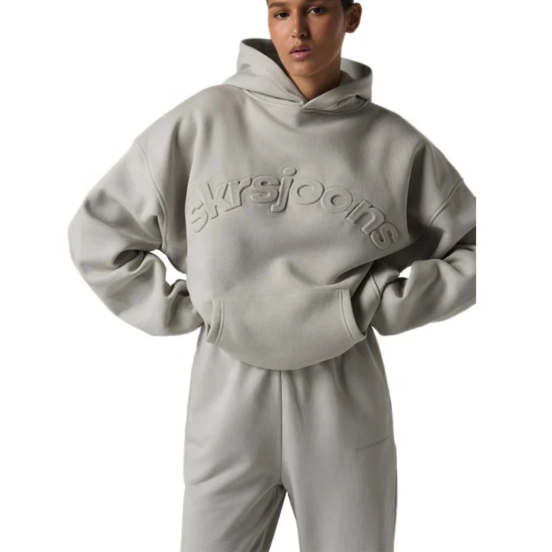 Custom sweatsuits for women sets 2 piece sweatsuit set emboss hoodie set women tracksuits