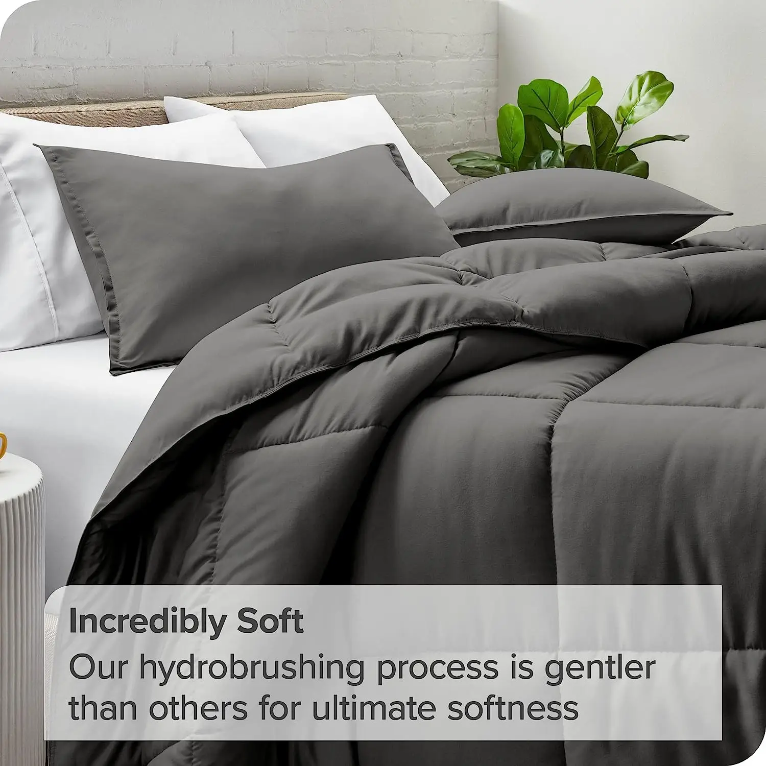 Ultra Soft Goose Down Alternative Premium 1800 Series All Season Warmth Comforter Set.