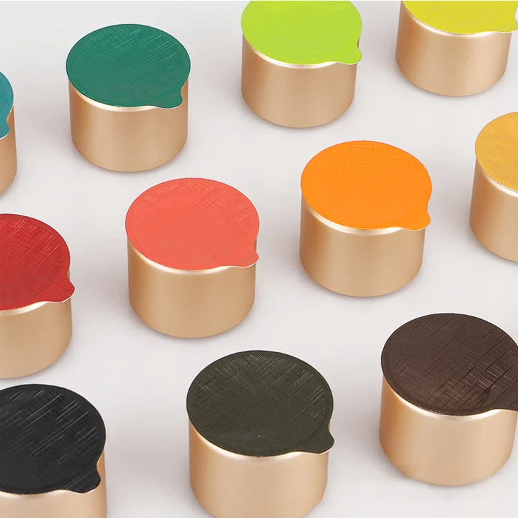 Metal Tin Can for Candle Tin with Lid Massage Tin with Spout Custom Box Cans for Candles