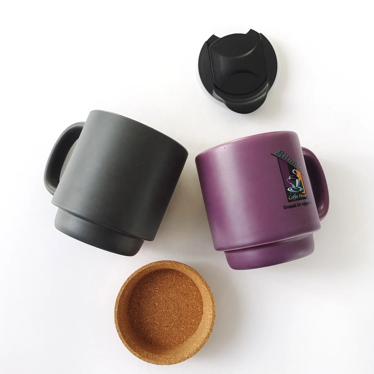 Manufacture Logo Printing 400ml Black Ceramic Coffee Mugs With Plastic Lid Cork Bottom