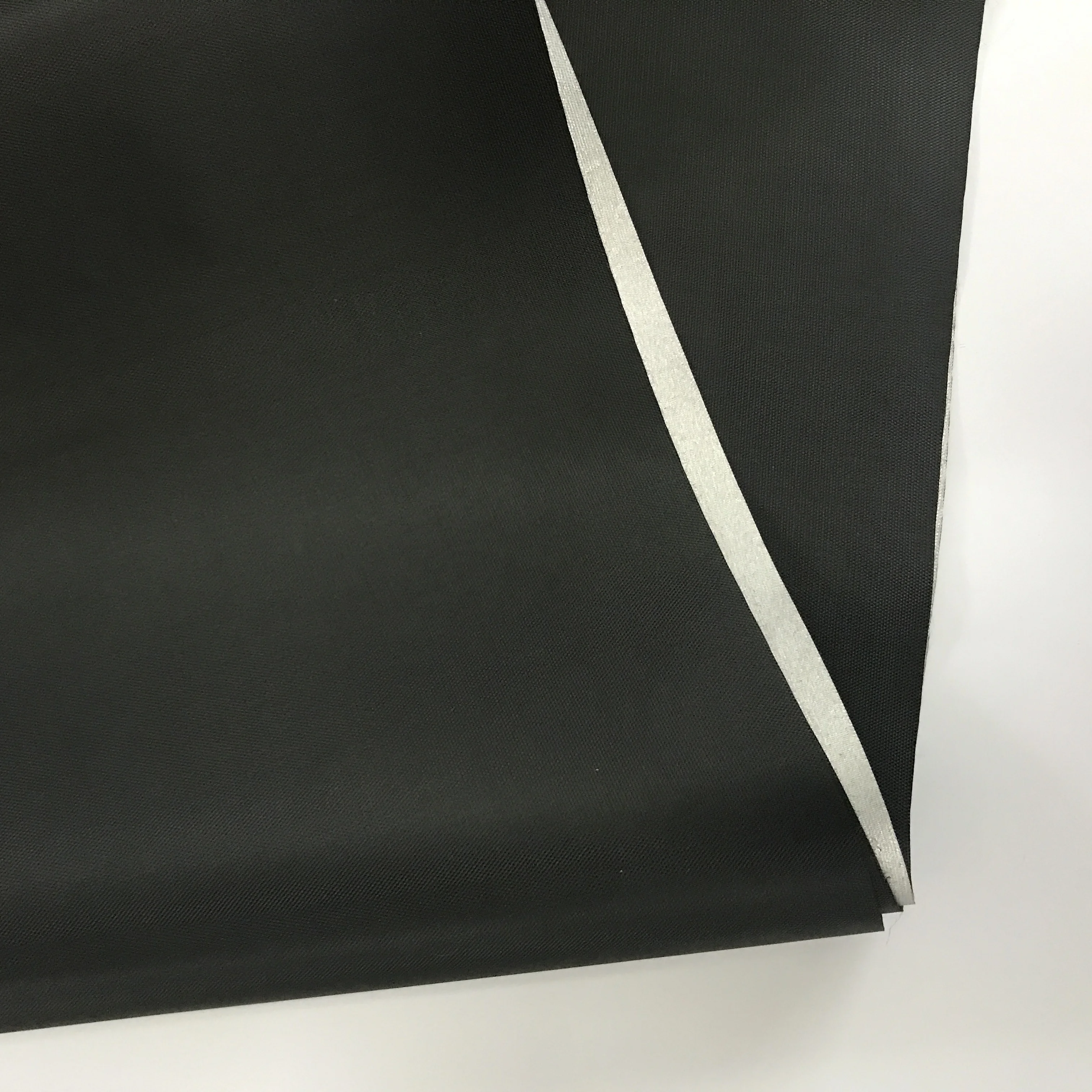 170T Polyester Taffeta Peacock Black Silver Coated For Car Cover