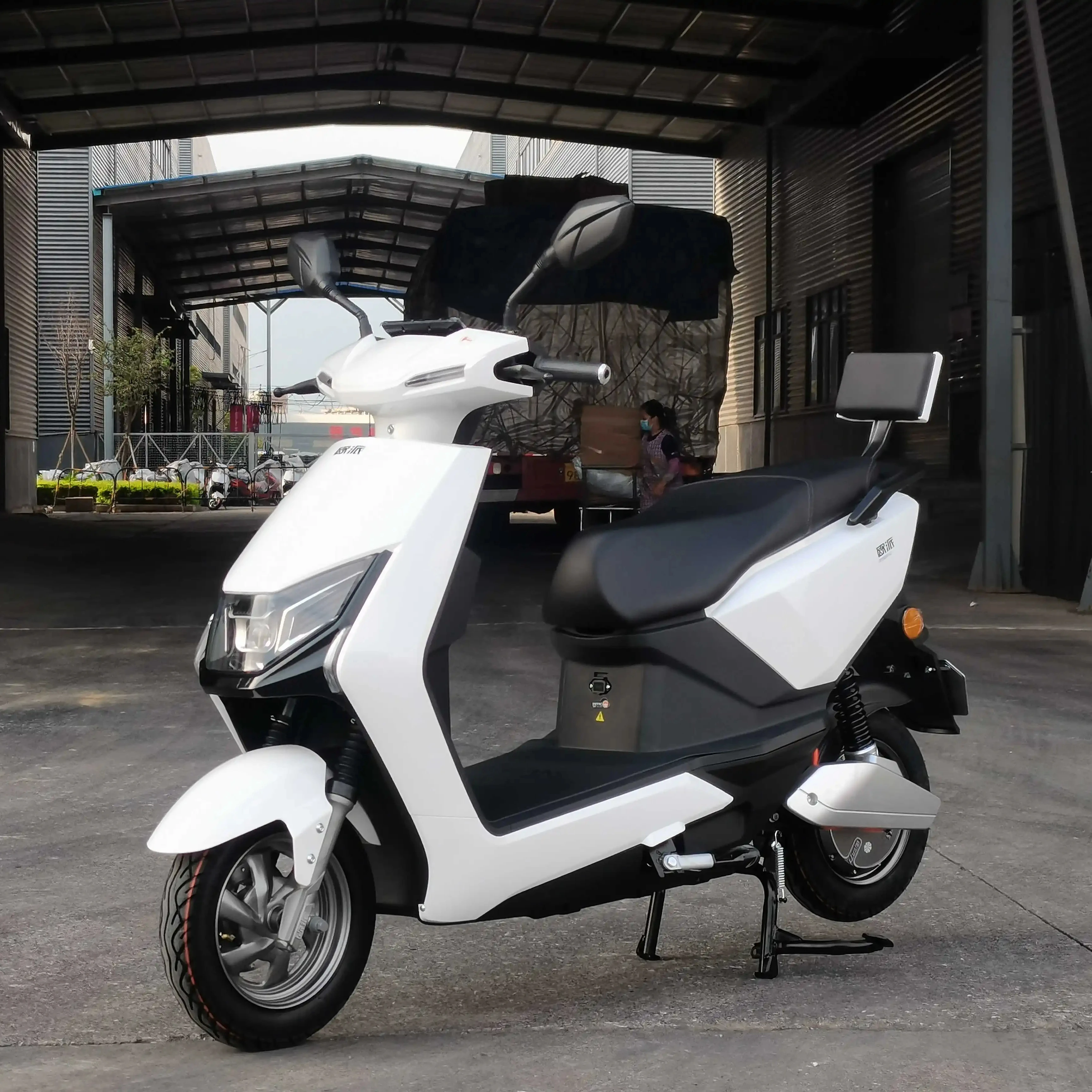 OPAI EEC COC Electric Motorcycle Scooter 72V 2000W Fast Speed 48KM/H Motor Cycle Motorbike moto electrico alta qualita