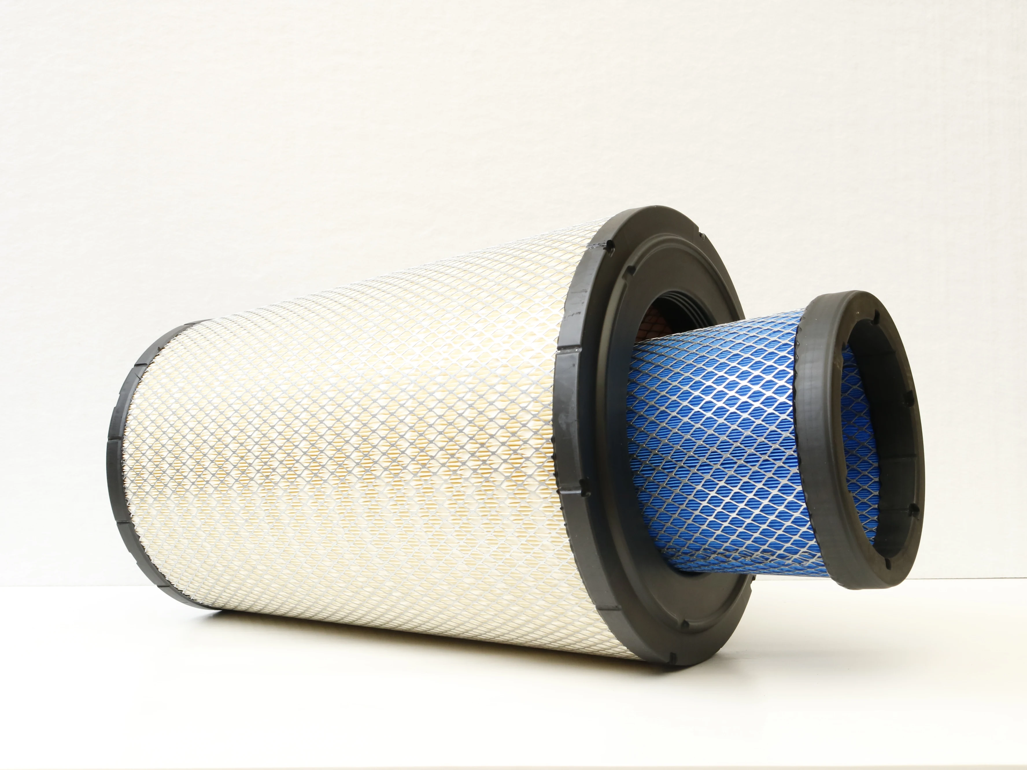 Professional manufacture of truck air filters AA90181 AF04307 AF04308 H4119218014A0 3347