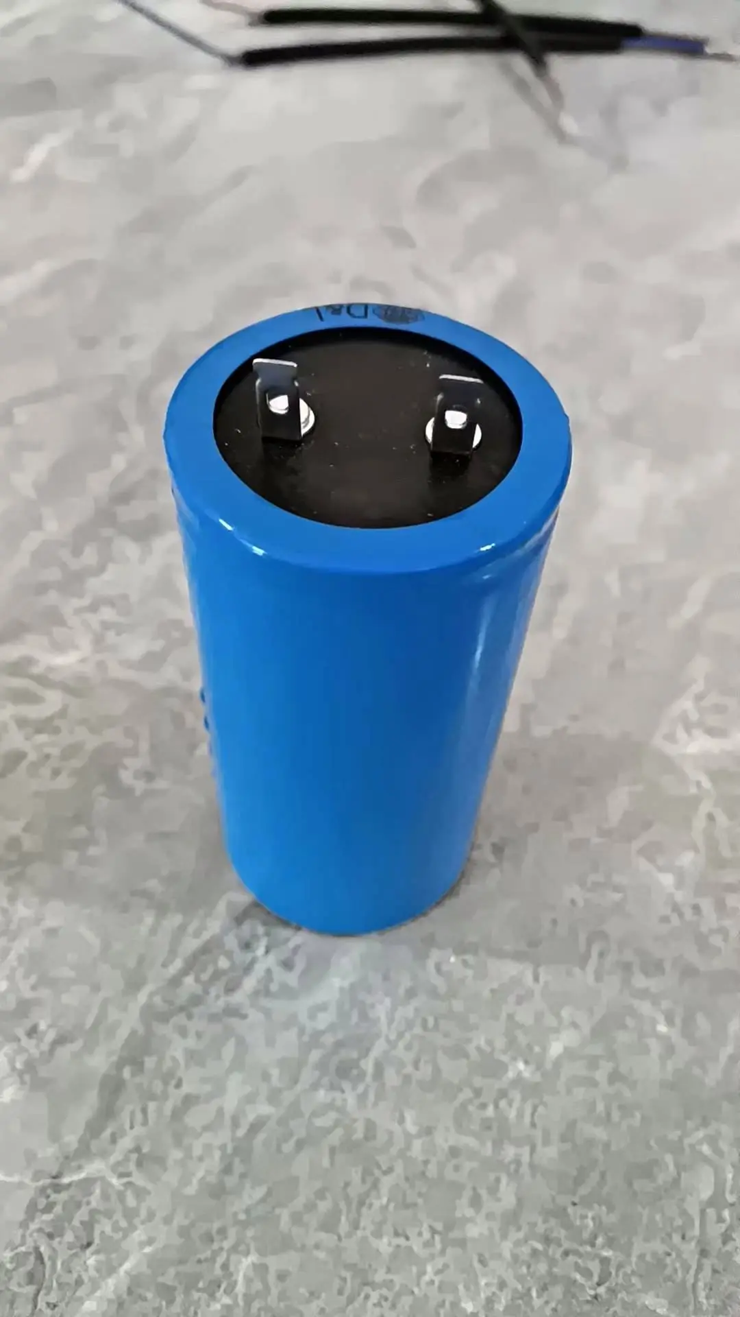 Popular  low price jigh quality AC motor starting aluminum electrolytic capacitor with Bakelite case  Capacitor