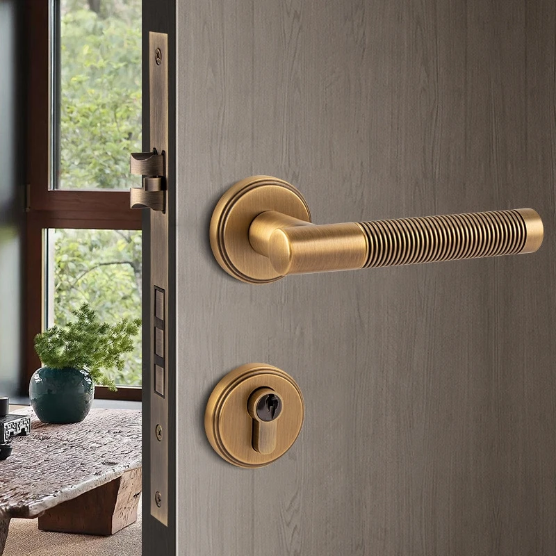 Qiansi Indoor Pure Copper Door Lock Mute French Magnetic Door Lock American Bedroom Door lever set vintage style