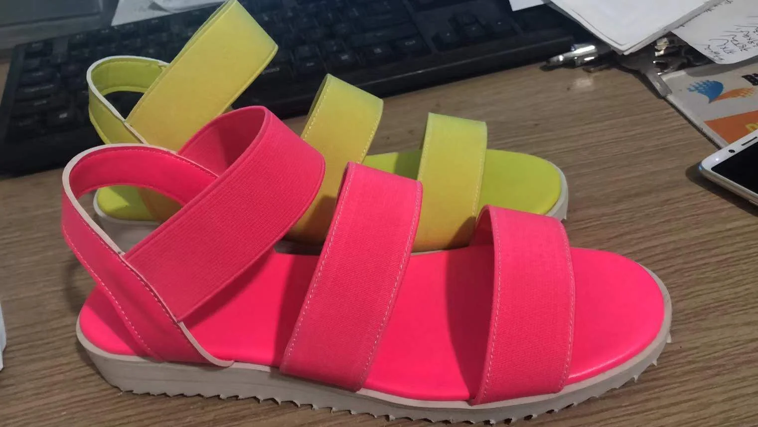 Womens Sandals Foreign Trade Flat Bottom Casual Straight Strap Foot Elastic Strap Solid Color Fashionable Outdoor Beach Sandals