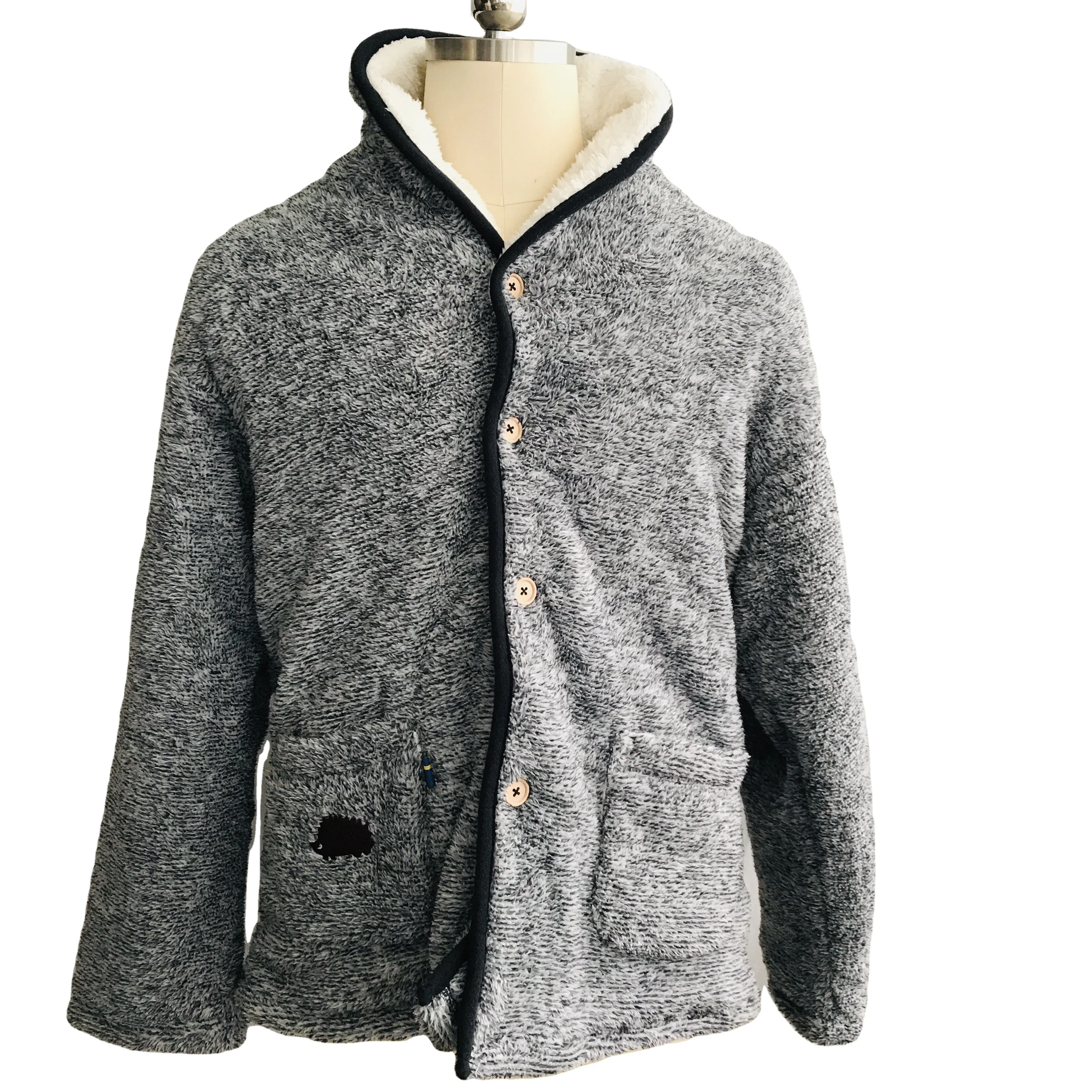 Grey and velvet buttoned hooded lining printed autumn and winter pajamas