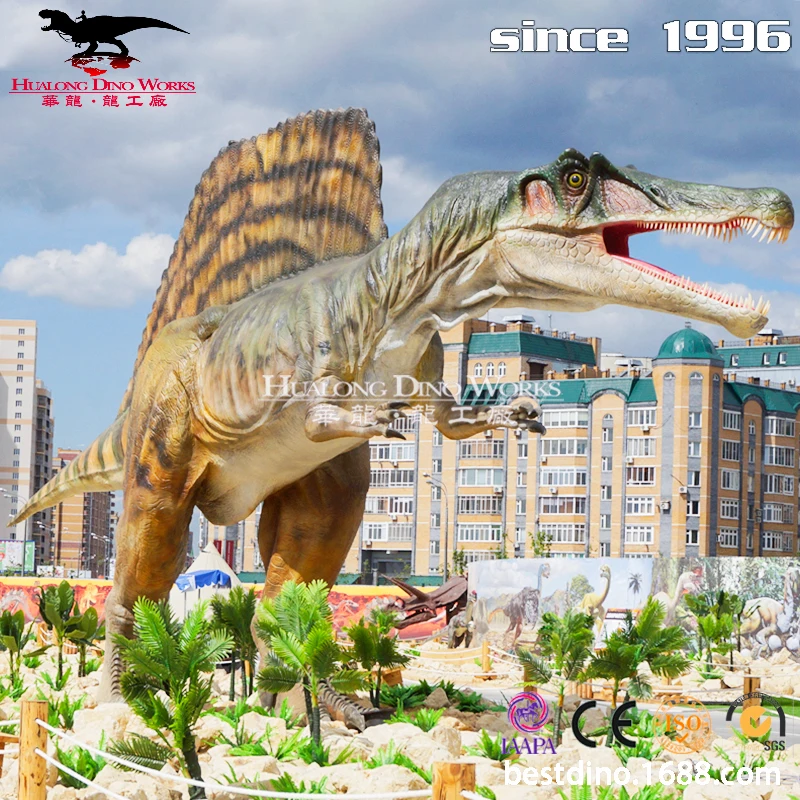 Interactive huge roaring realistic animatronic dinosaur model